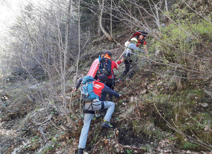 copil accidentat pe Jepii Mici 1