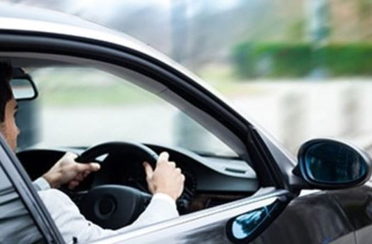 Care sunt beneficiarii serviciului rent a car in Romania?