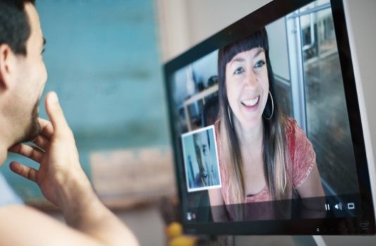 Mituri controversate despre videochat