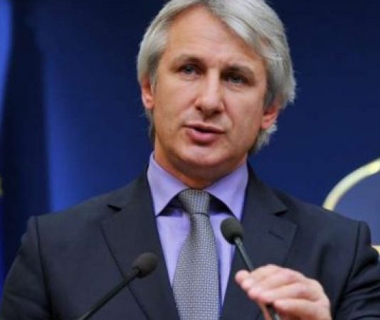 “Adeptul ,,amnistiei fiscale” și impozitării (spălării prin cod fiscal) a averilor nejustificate nu a putut să îi ducă de nas pe miniștrii europeni de finanțe”