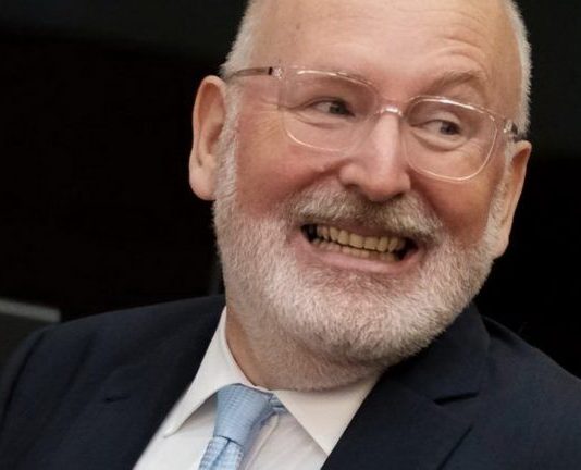 Cindva, Timmermans murea de dragul lui Putin. Azi, il foloseste ca bau-bau