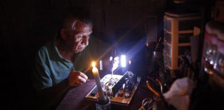 Tara cu trei zile lucratoare