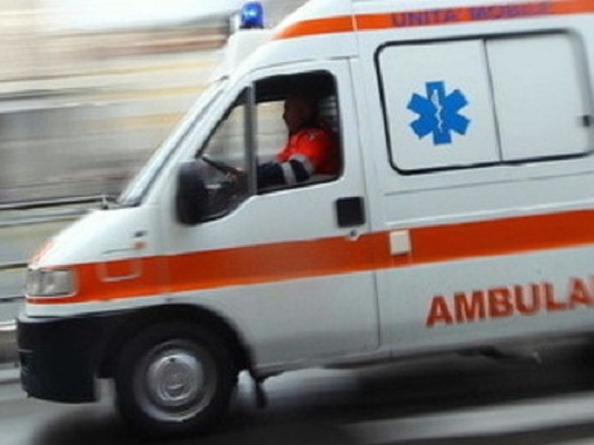 Român de 36 de ani prins sub semiremorcă