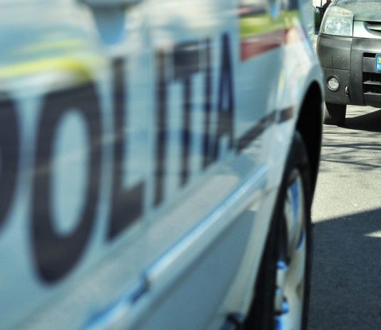 Cinci persoane au fost rănite în Brăila, în urma impactului dintre un tir şi o maşină