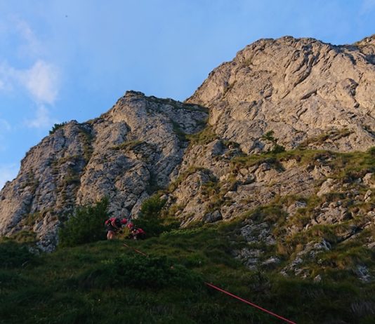 Atenționare pentru turiștii ce urcă pe Ceahlău!