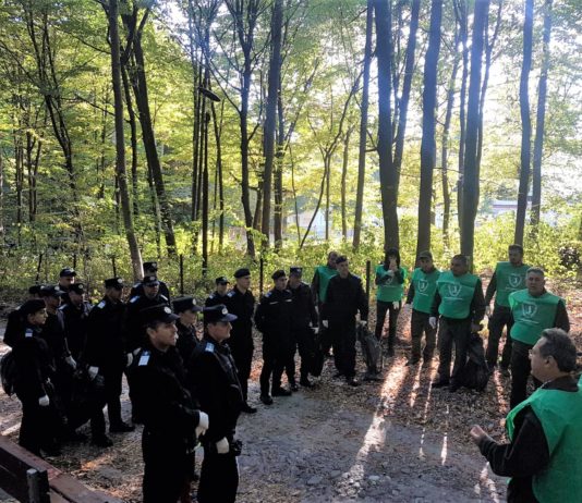 Peste 470 de tone de deșeuri abandonate în fondul forestier proprietatea publică a statului au fost strânse de voluntari și silvicultori