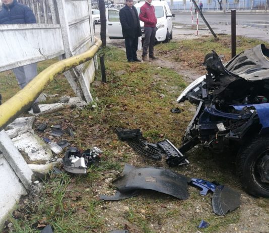 A fost prin șoferul care a intrat cu autoturismul într-o conductă de gaz la Cristuru Secuiesc. Polițiștii au avut o surpriză