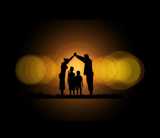 În Harghita a crescut numărul de copii care au ajuns în sistemul de protecţie socială