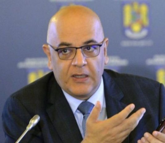 Raed Arafat, apărat de personalul SMURD din România prin proteste
