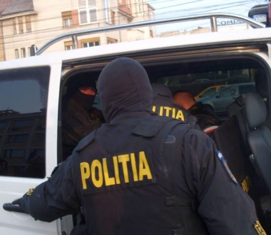 NEAMȚ: Hoți prinși în timp record de polițiști