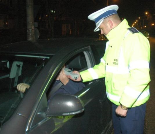 Toplița: A produs un accident si a fugit. Polițiștii l-au găsit la circa 1 km distanța, beat zdravăn