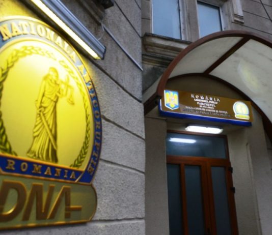 Oare ministrul Grindă s-o fi autodenunțat, sau a denunțat, pe modelul dosarului Urdăreanu/Orban … ? Asta apropo’ de anticipate