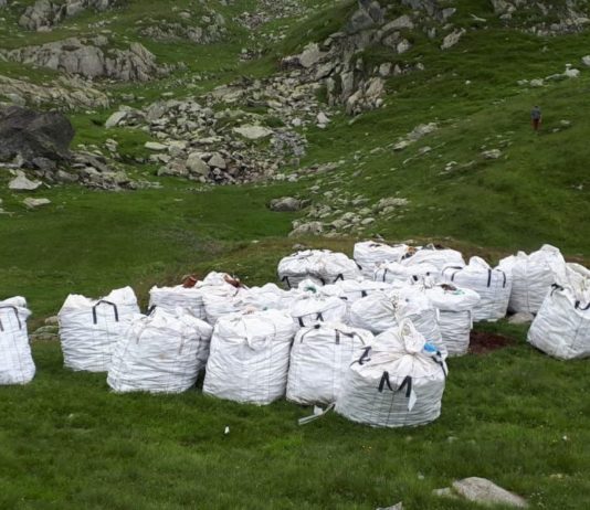 SCRISOARE CĂTRE GHIOLBANI. STAȚI ACASĂ! MUNTELE NU ARE NEVOIE DE VOI
