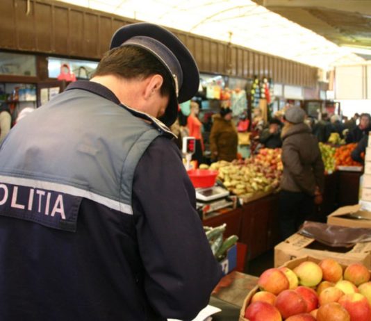 Comerț ilicit cu produse contrafăcute în pieţele, târgurile şi oboarele din Harghita