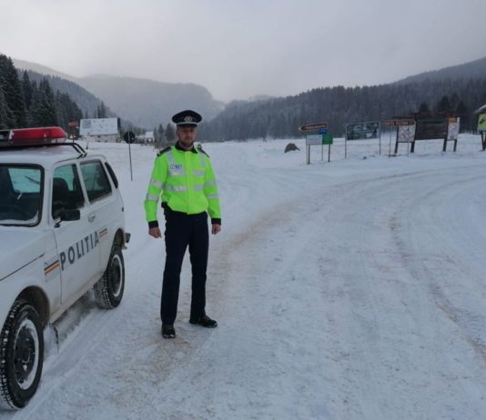 Polițiștii au reținut 44 de permise de conducere