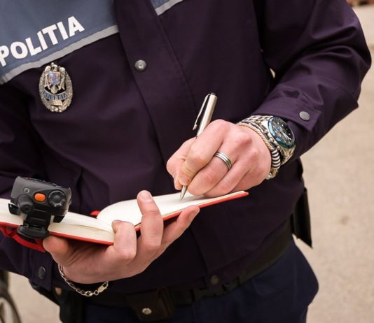 Poliția Română : Zic să te gândești de două ori!!