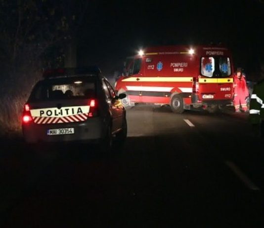 Un cal lăsat nesupravegheat pe drum a rănit grav o femeie, la Sândominic