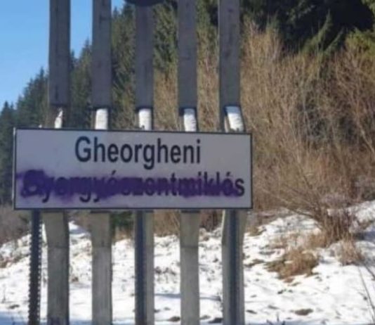 Iar au fost mâzgălite inscripțiile în maghiară