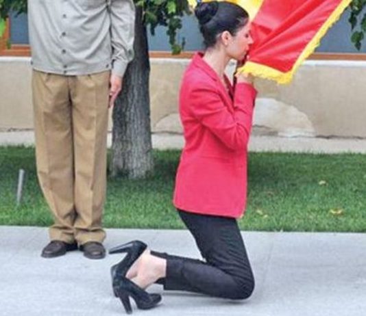Birchall, pusă în genunchi de MI6!