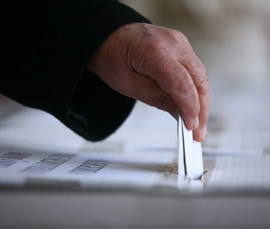 Caz bizar intr-o comuna din Prahova unde nici PNL si nici PSD nu si-au anuntat un candidat la primarie/Pamflet