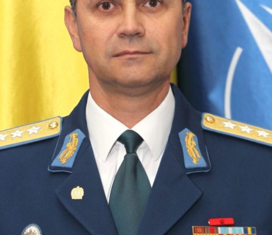 Fostul șef al Statului Major al Armatei române, generalul cu patru stele Ștefan Dănilă: actuala criză provocată de coronavirus va băga România în luni de zile de izolare a cetățenilor