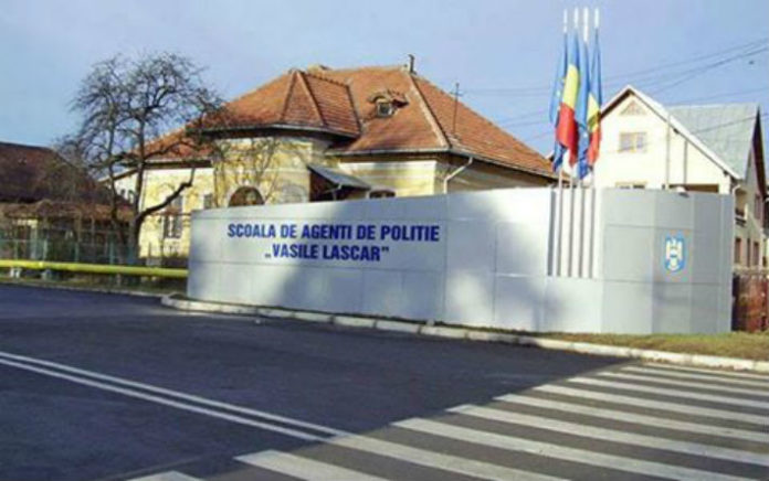 Scoala-de-agenti-de-politie-Campina-sediu.jpg