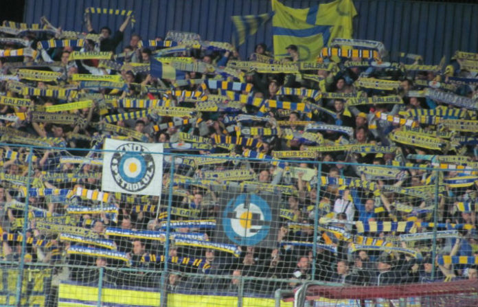 suporteri-FC-Petrolul.jpg