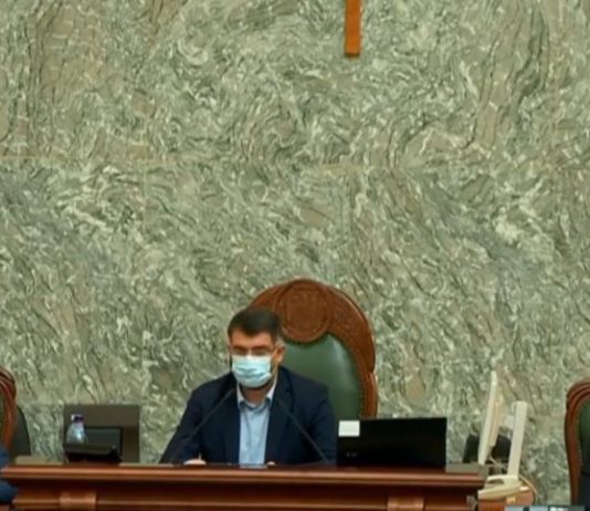 Înclin să cred că PSD speculează economic pandemia în aceeași măsură ca și guvernul României și BNR: încearcă să își facă culoare de sifonare a banului public în această conjunctură.