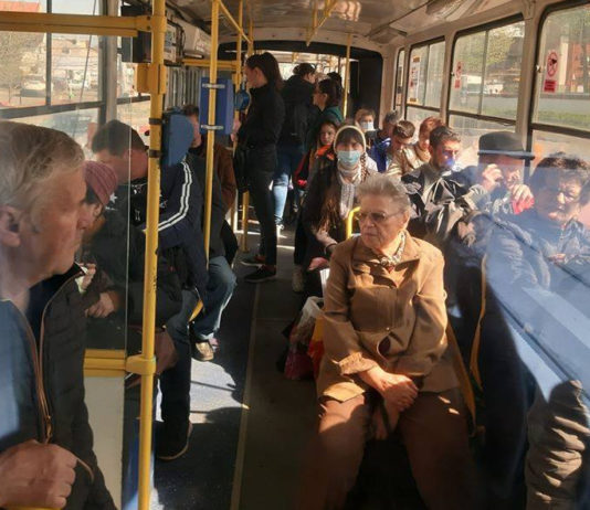 Primaria Ploiesti ia masuri noi pentru transportul pensionarilor