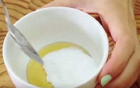 Bicarbonatul și mușețelul, antibiotice naturale. Recomandate și de medici în lupta cu infecțiile respiratorii