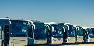 Ce model să alegi pentru închirierea unui autocar pentru un grup de persoane?