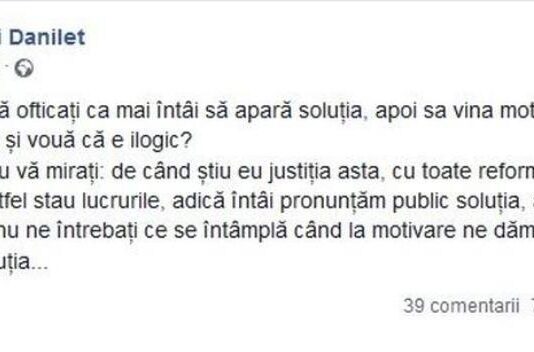 Vizitatorul arhivei SIPA, Cristi Danilet, abulic, pentru publicatia Clujjust