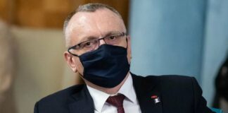 10 (ZECE) titluri de doctor honoris causa/Colegiul Național de Informații de la Academia SRI, Colegiul Național de Apărare, academician în Academia de Științe ale Securității Naționale…/Iși ține activitatea științifică la secret – Ziarul Incisiv de Prahova
