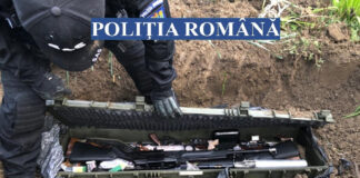 Politistii buzoieni au oprit de la comercializare arme letale, printre care si una de uz militar