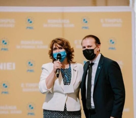 Felicitari Monica! Bravo mai Florin! Cum sa o feliciti pe Monicuta, sotia de procuror de protocol ca facand parte din echipa castigatoare?, – Ziarul Incisiv de Prahova