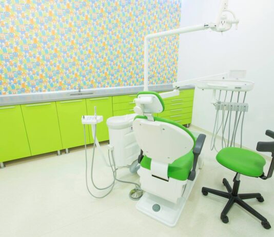 Clinica stomatologică București – Protetică și implantologie