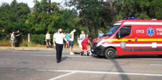 Un motociclist prahovean a accidentat mortal un pieton (FOTO)