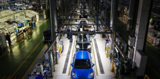 Ford Otosan a preluat fabrica din Craiova. Cine se află în spatele companiei turcești