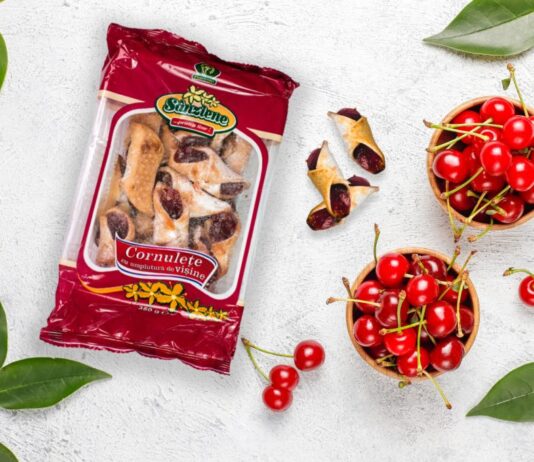 Cornuleţele cu vişine de la Sânziene aduc fericire cu fiecare bucăţică