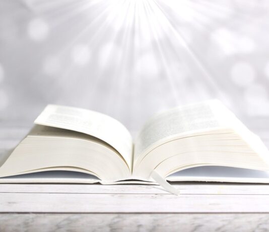 Istoria Bibliei – principalele detalii pe care trebuie să le cunoști