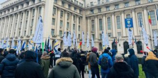 Se continua acțiunile de protest pentru acordarea restanțelor salariale – Ziarul Incisiv de Prahova