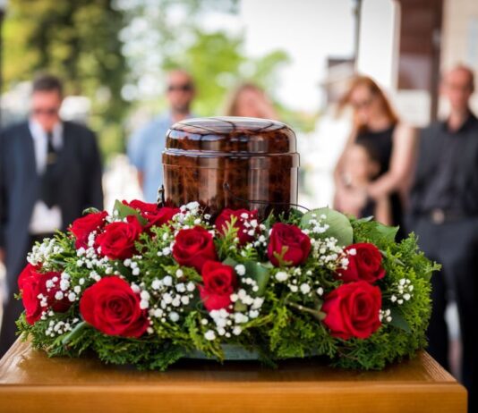 Cum alegem cele mai bune servicii funerare