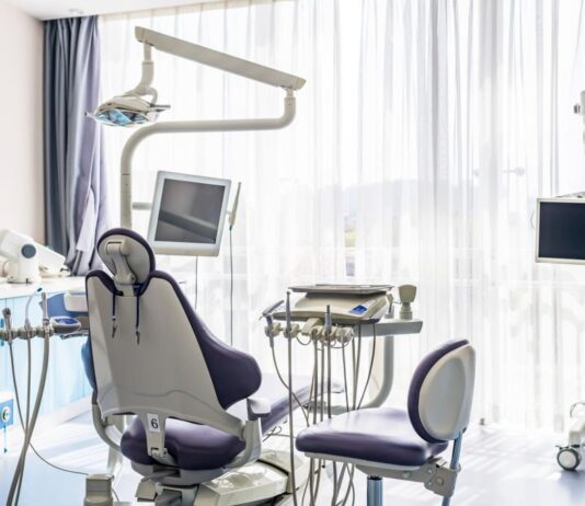 Care sunt greselile care trebuie evitate in alegerea serviciilor stomatologice?