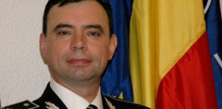 Pentru consiliere de cuplu și intervenție în caz de conflicte maritale, secretarul de stat, chestorul cu 4 stele mari (mai multe nu se poate) Bogdan Despescu, le stă la dispoziția tuturor polițiștilor, la orice oră din zi și din noapte – Ziarul Incisiv de Prahova