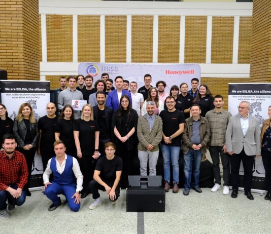 Honeywell România și Universitatea Naţională de ştiinţă şi Tehnologie POLITEHNICA București au premiat cei mai creativi tineri din competiția TeChallenge