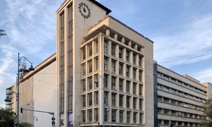 152_Calea_Victoriei_Bucharest_01-1000x600.jpg