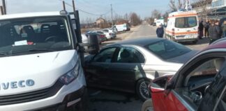 Cetățenii au fost nevoiți să aștepte până când la locul accidentului sa soseasca un echipaj din cadrul Serviciului Rutier Giurgiu, de la o distanță de peste 60 km – Ziarul Incisiv de Prahova