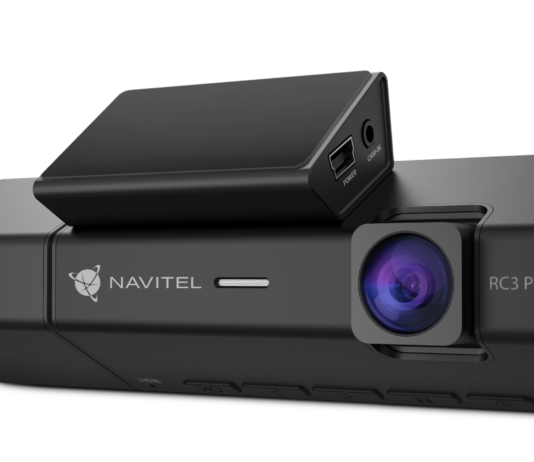 Călătorii în siguranță cu NAVITEL – gadgeturi de top pentru mașina dumneavoastră