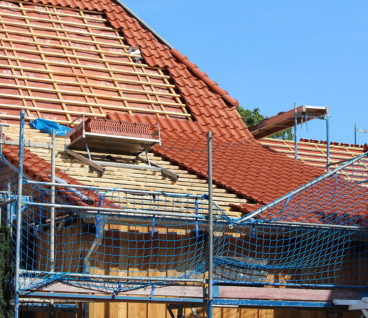 Optimizarea Energetică cu Dachdämmung: Investiția în Confort și Economie pe Termen Lung