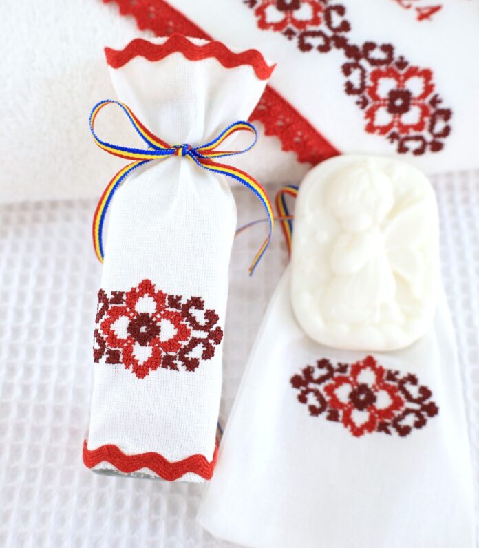 sticluta-mir Trusou traditional Atelierele Cris